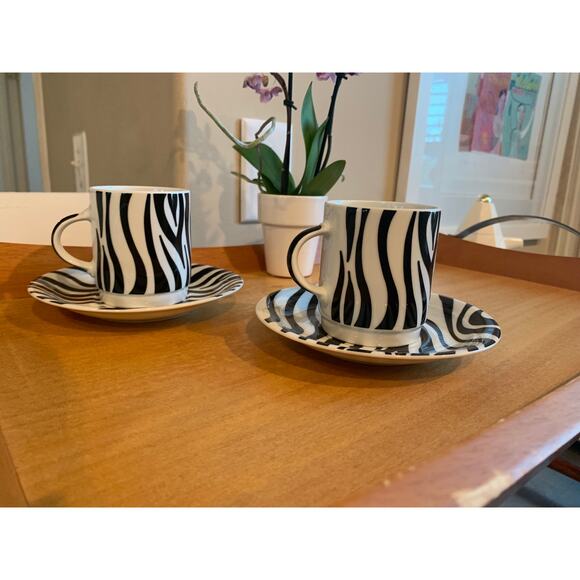 Vintage Espresso Cups and Saucers, Tirschenreuth Zebra, 2 sets - Picture 7 of 11